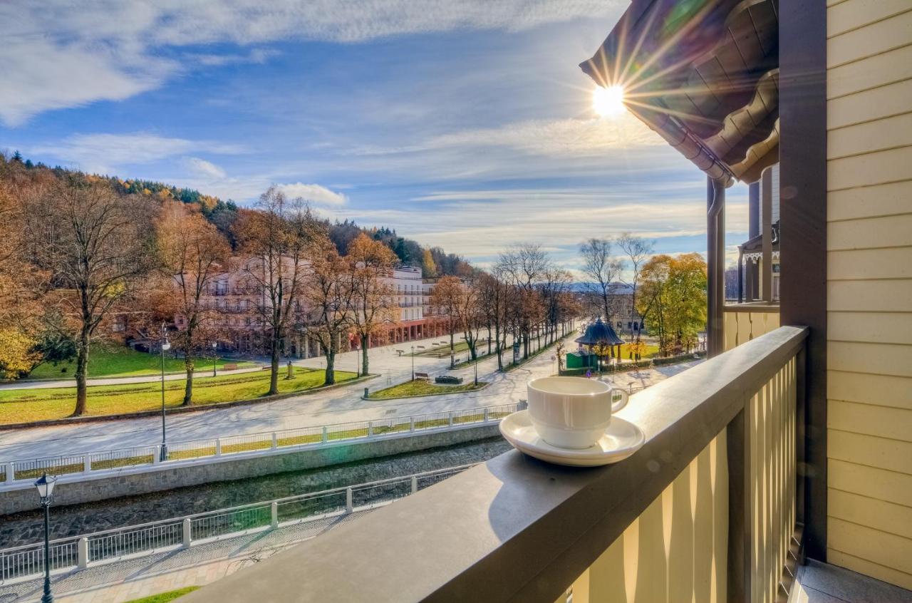Hotel Willa Tatrzanska Krynica-Zdrój Exterior foto